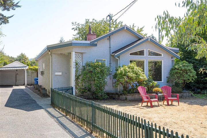 920 McDonald St — photo 1