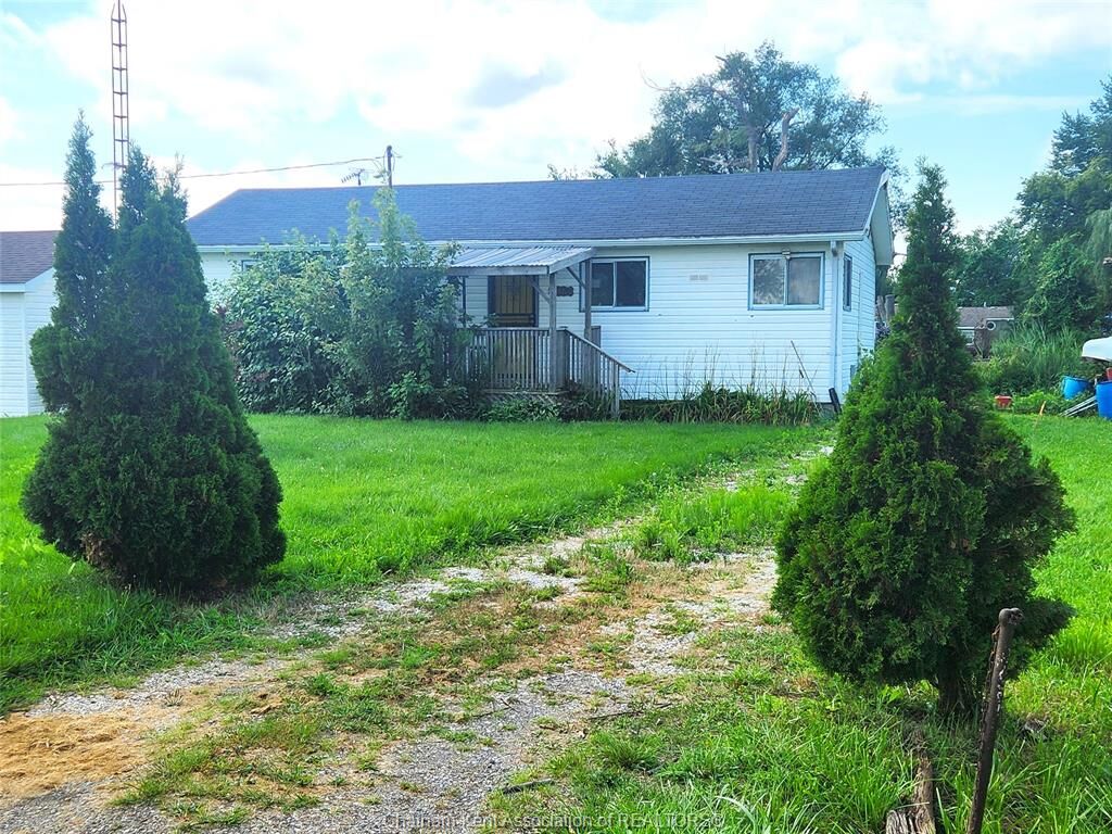 Property Photo: 96 Kent Street ON N0P 1A0