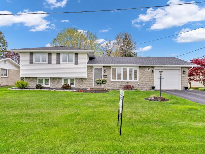 1533 Peach Drive — photo 1