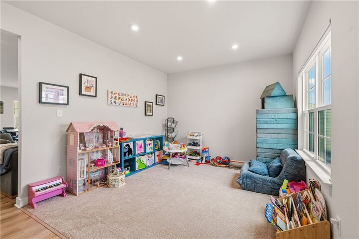 Property Photo:  510 Blackrock Blvd  PA 16046 