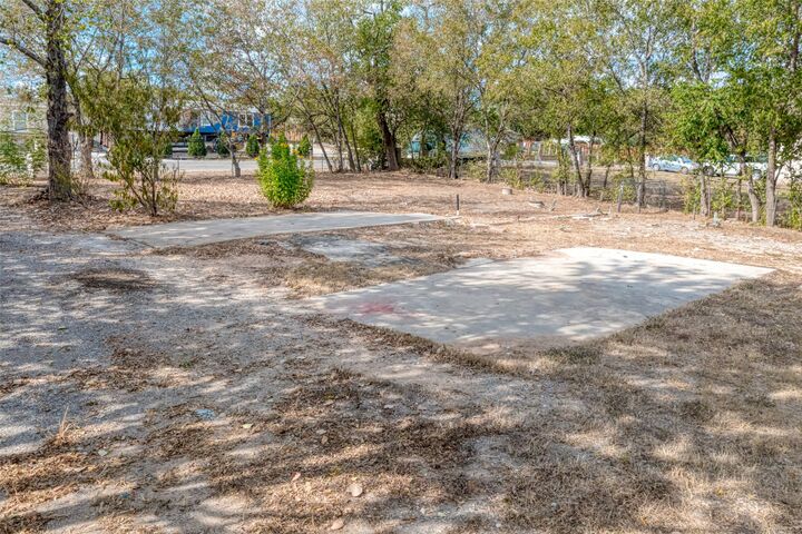 Property Photo: 5701 Bitterwood Drive TX 78724