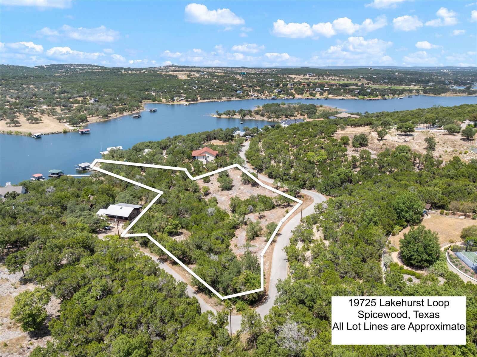 Property Photo:  19725 Lakehurst Loop  TX 78669 