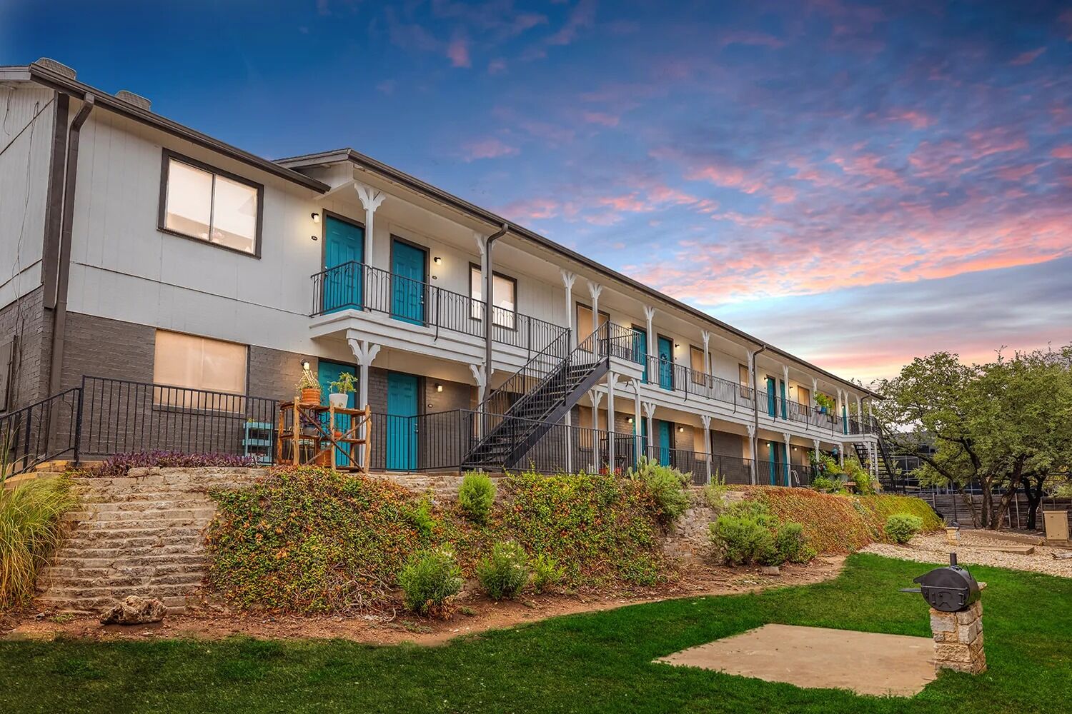 Property Photo:  8100 N Mopac Expressway 02-107  TX 78759 