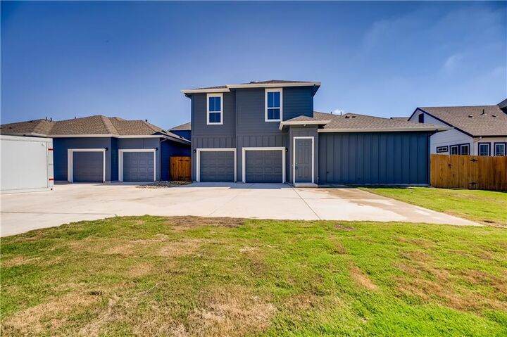 Property Photo: 8000 Hillock Terrace B TX 78744