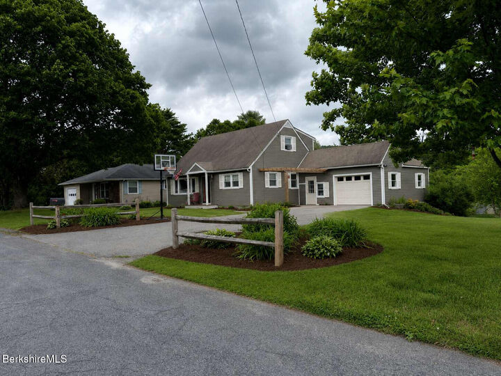 Property Photo: 118 Meadowview Dr MA 01225
