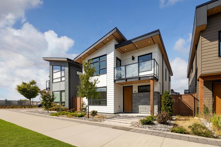 Property Photo: 4725 Blue Heron Way BC V4M 0A8