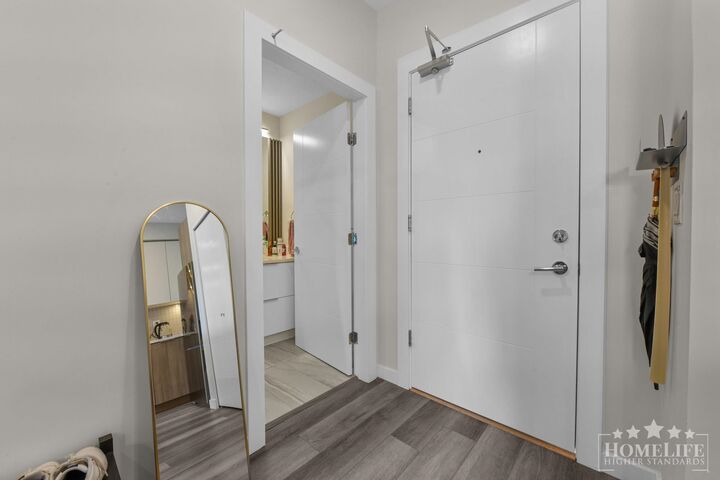 Property Photo:  20695 Eastleigh Crescent 511  BC V3A 0P7 