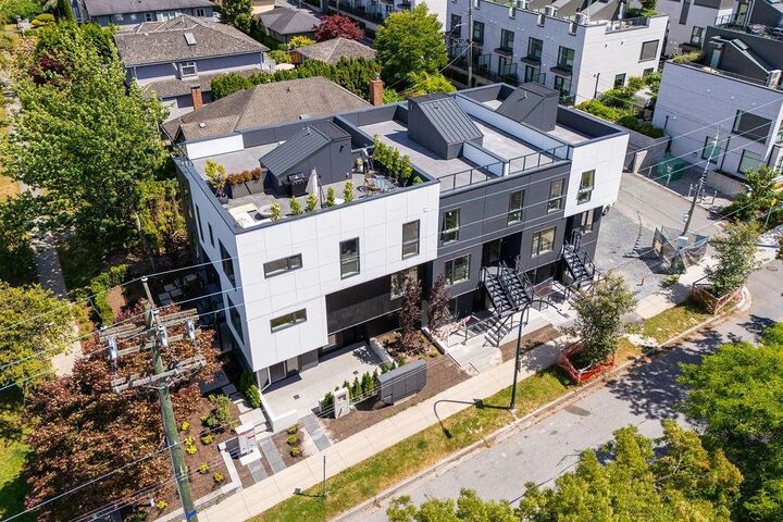 4522 Heather Street — photo 1