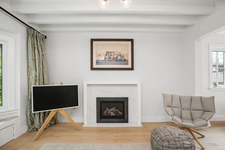 Property Photo: 3426 W 11th Avenue BC V6R 2J9