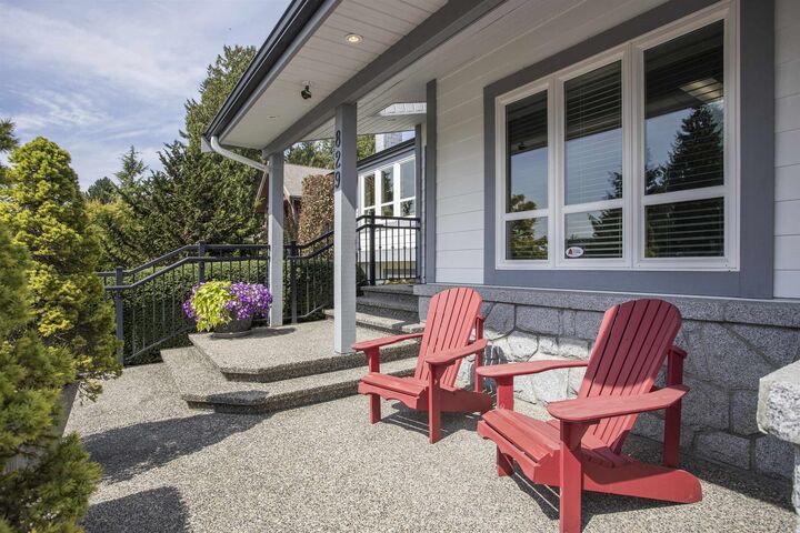 Property Photo: 829 Alama Avenue BC V3K 2Z8