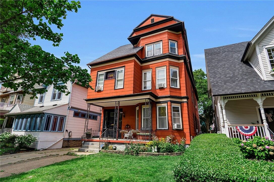 Property Photo: 22 Anderson Place NY 14222