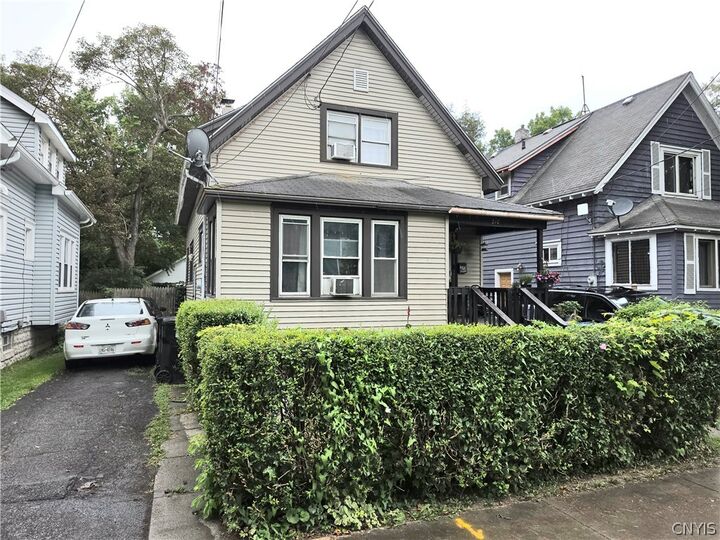 Property Photo:  210 Herriman Street  NY 13204 