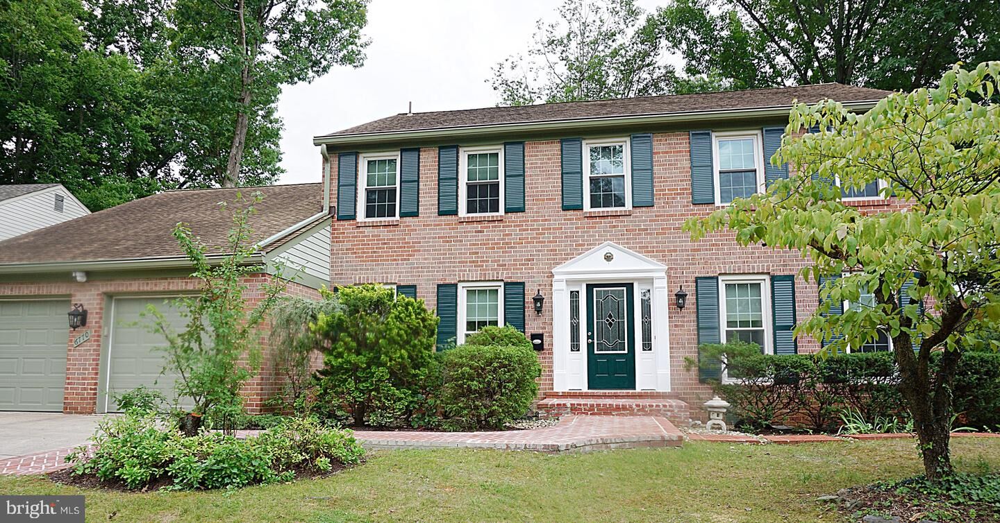 Property Photo:  6770 Surreywood Lane  MD 20817 