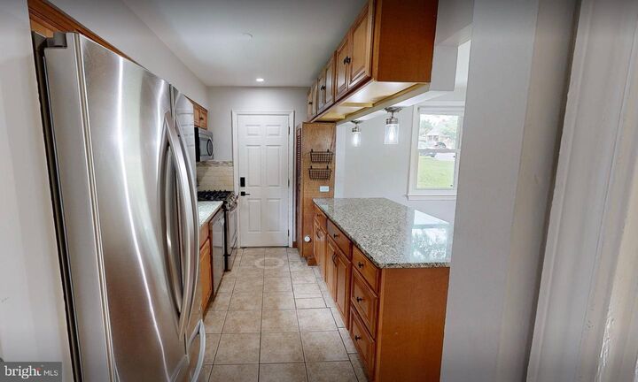 Property Photo: 2410 Dexter Avenue MD 20902