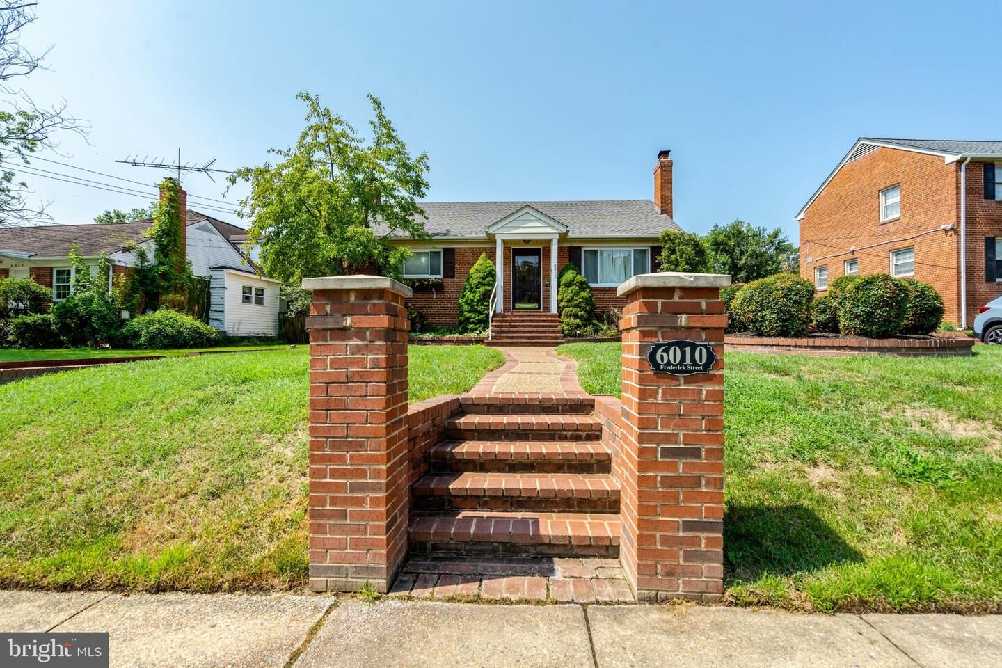 Property Photo:  6010 Frederick Street  VA 22150 