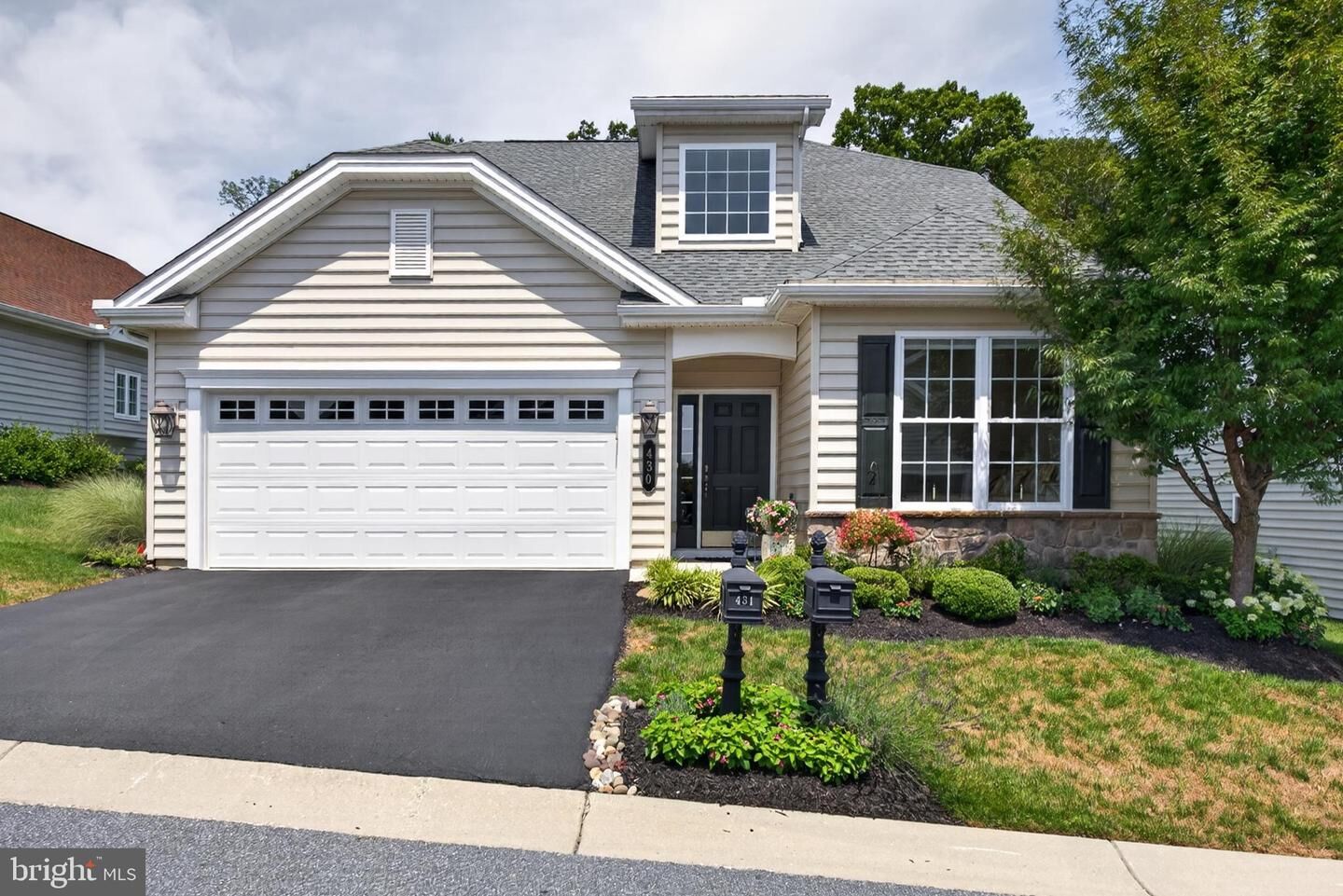 Property Photo: 430 Valor Drive PA 17543