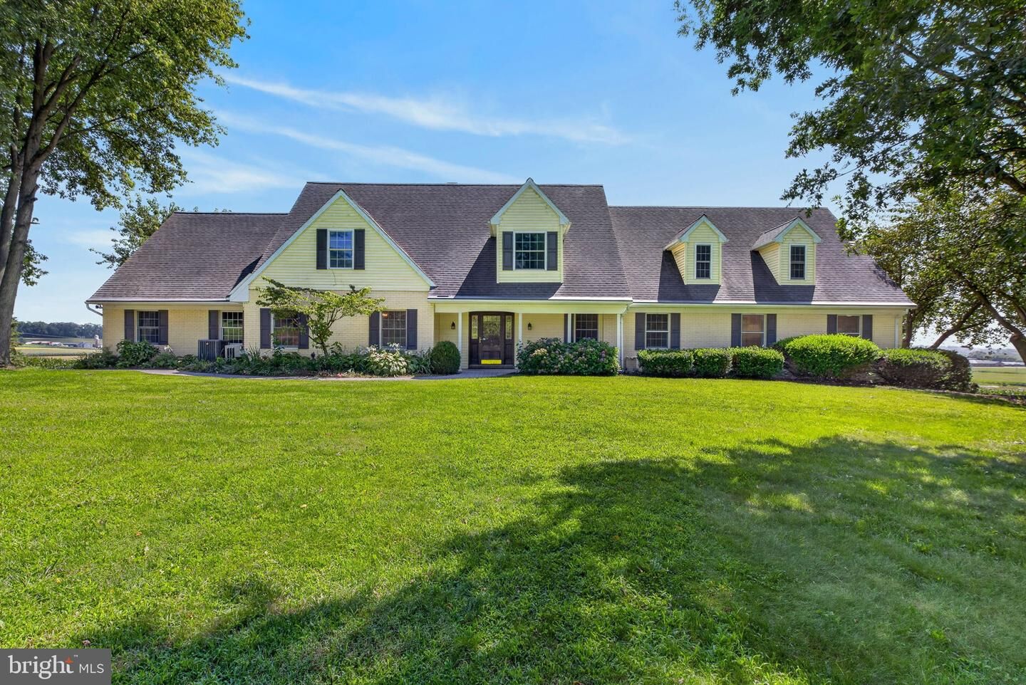 Property Photo:  4 Clendenin Road  PA 17566 