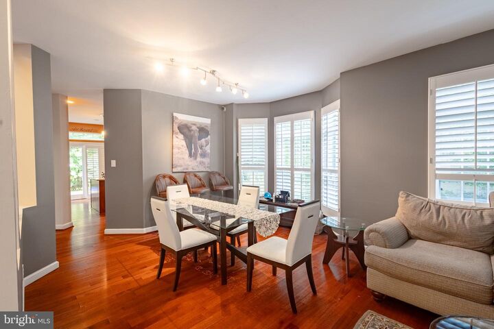 Property Photo: 5425 Wooded Way MD 21044