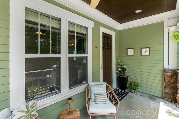 Property Photo:  9236 Creekside Park Road  NC 28277 