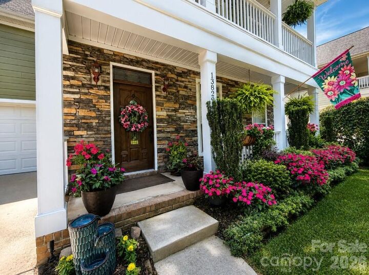 Property Photo:  13829 Cedar Pond Circle  NC 28078 