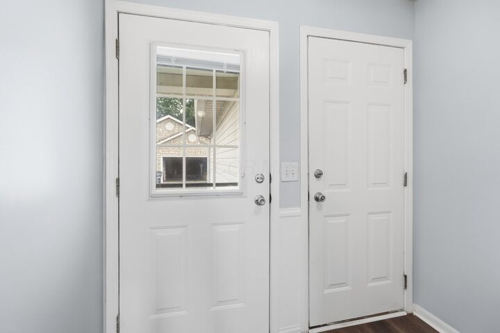Property Photo:  4643 Parrau Drive  OH 43228 