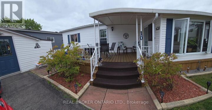 Property Photo: 3033 Townline Road 10 ON L0S 1S1