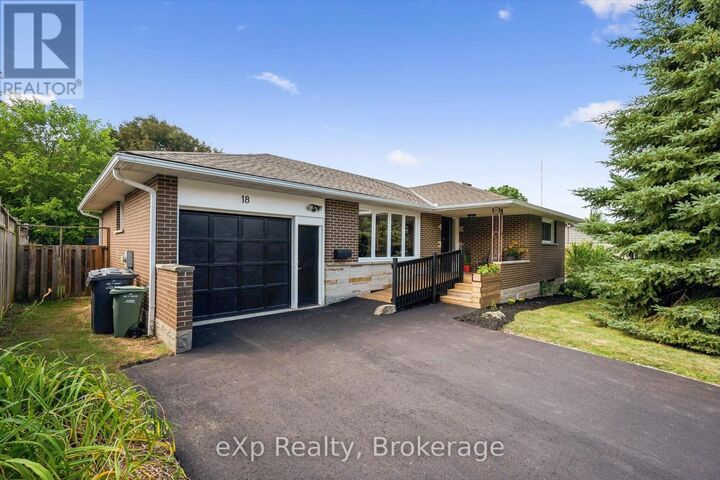 18 Eleanor Court — photo 1
