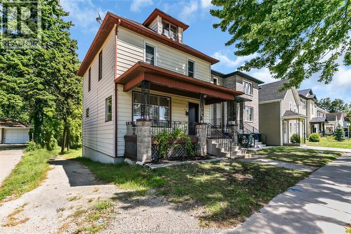 Property Photo:  444 Crawford  ON N9A 5C4 