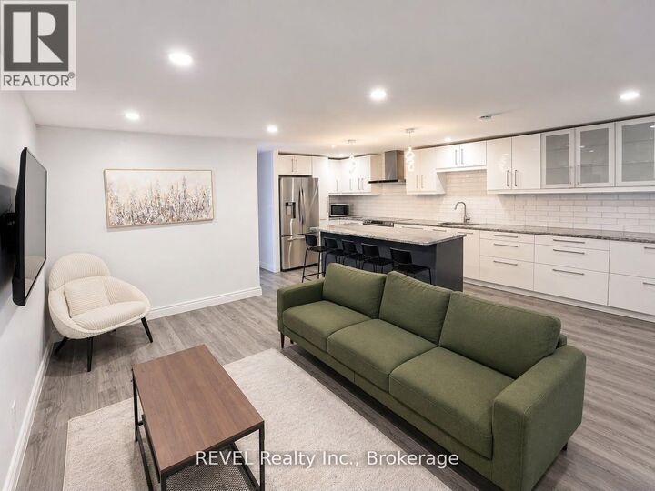 Property Photo:  52 Bula Drive Upper  ON L2N 6R6 