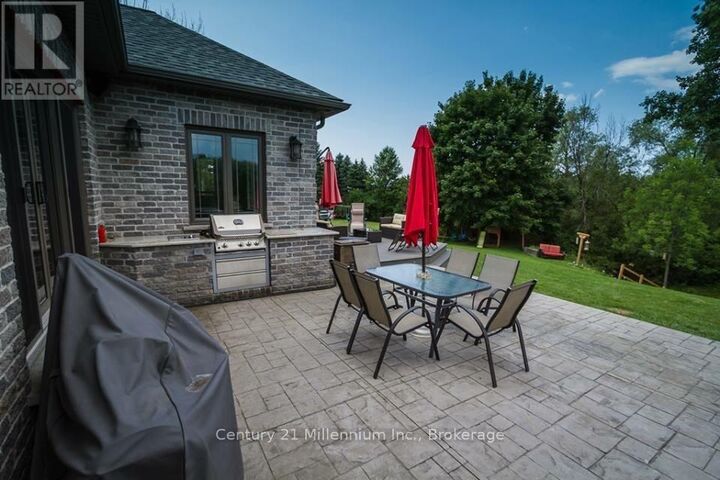 Property Photo:  72235 Lakeshore Drive, R.r. #1 Drive  ON N0M 2T0 