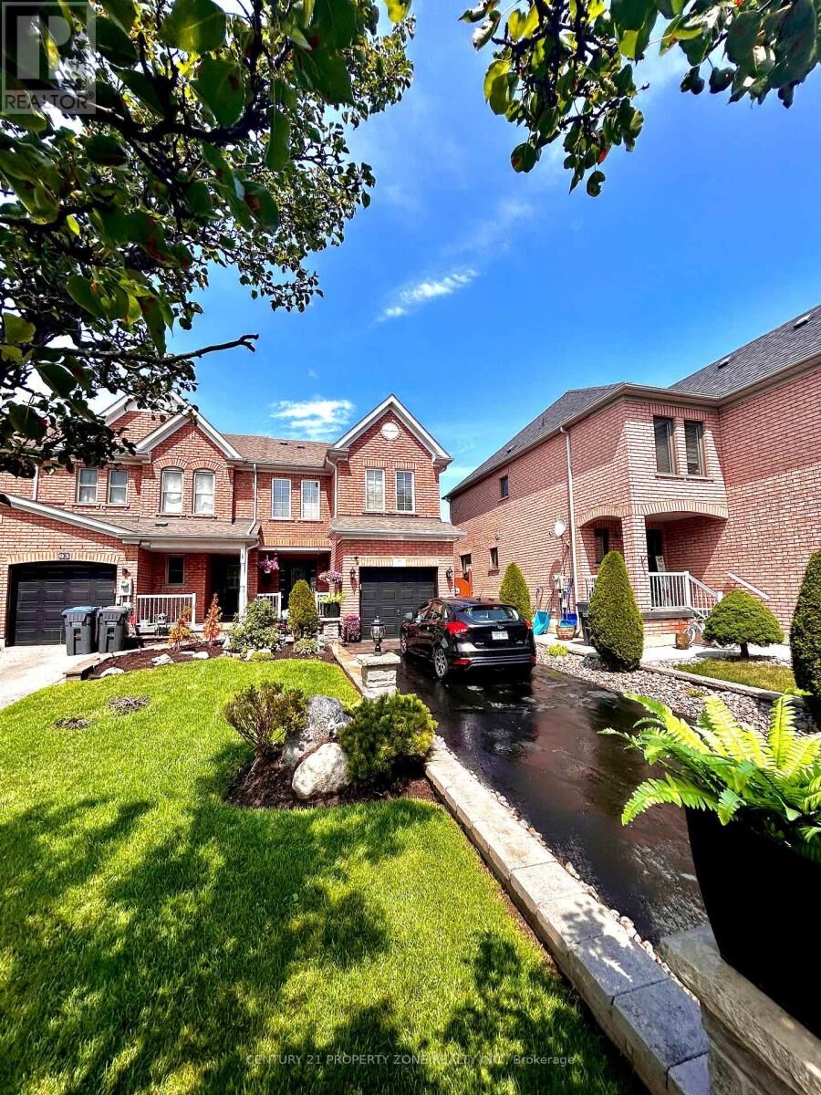Property Photo:  91 Monaco Court  ON L7A 1X2 