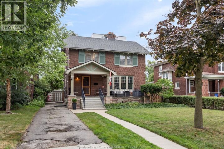 Property Photo:  1528 Victoria Avenue  ON N8X 1P5 