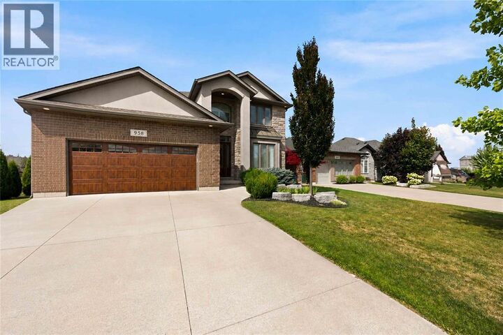 Property Photo: 958 Riopelle Drive ON N7S 0B5