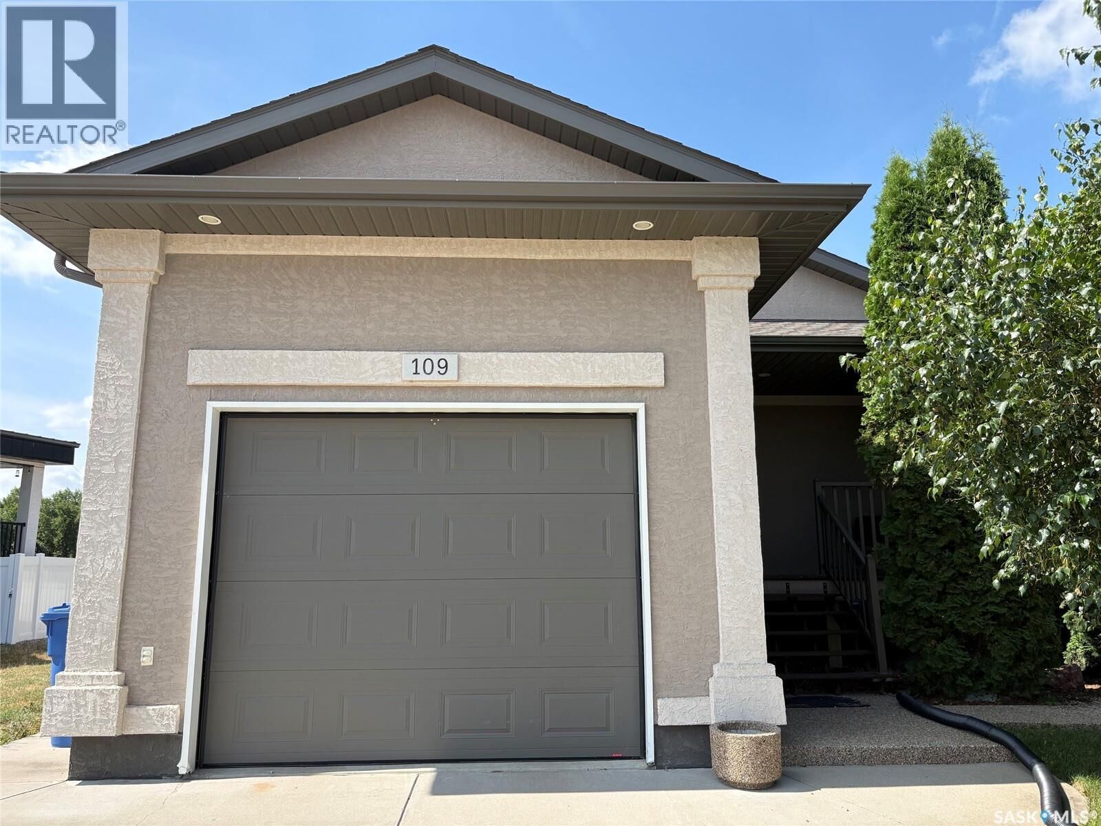 Property Photo:  109 Good Spirit Crescent  SK S3N 3J8 