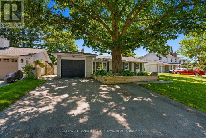 Property Photo: 12 Bradgate Drive ON K2G 0R6