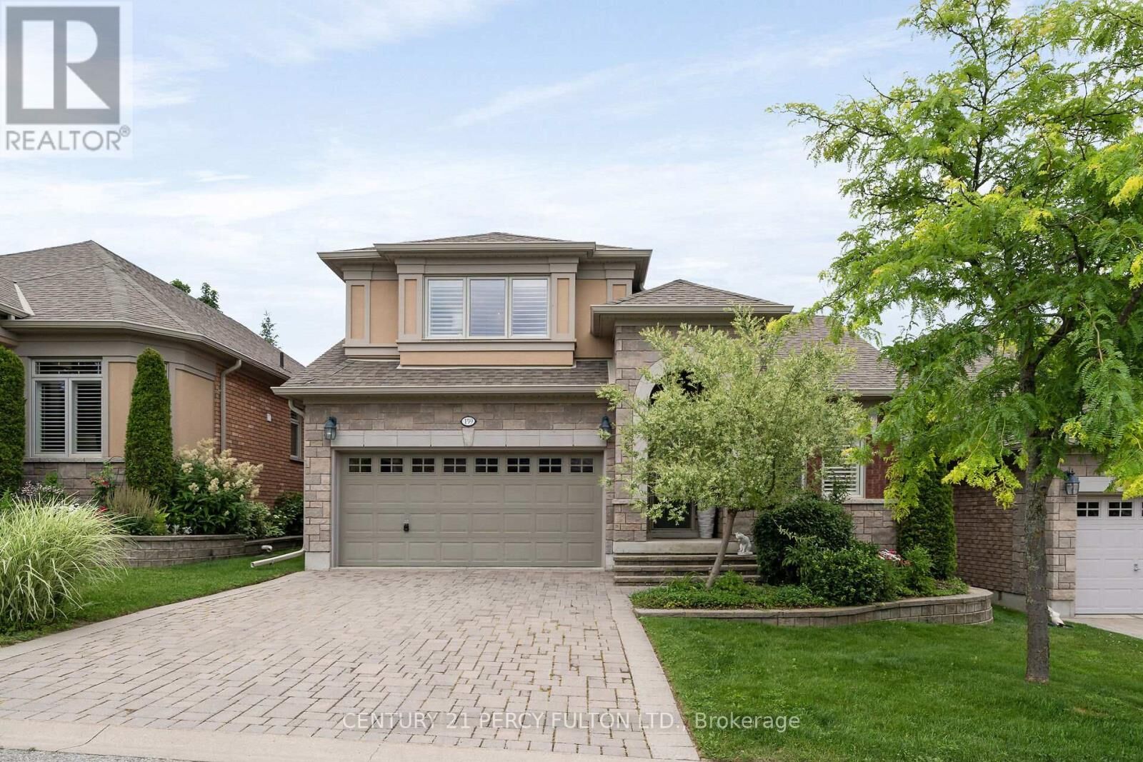 Property Photo: 159 Ridge Way ON L9R 0H3