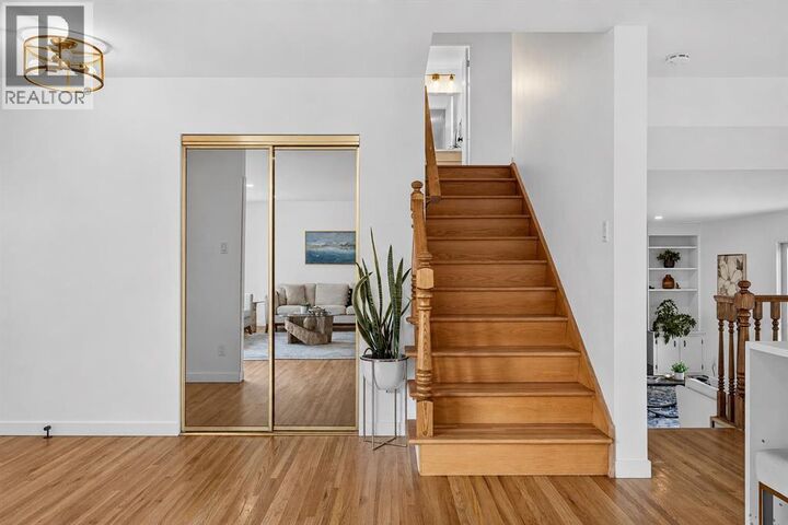 Property Photo:  10719 Mapleglen Crescent Southeast  AB T2J 1X1 