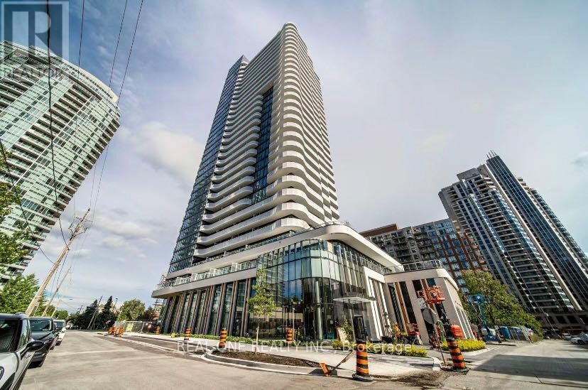 Property Photo:  15 Holmes Avenue 1010  ON M2N 0L4 