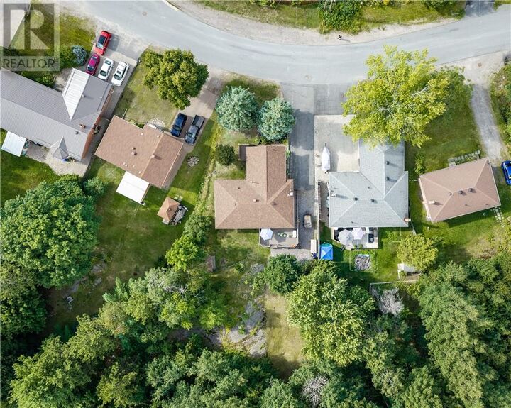 Property Photo: 1786 Latimer Crescent ON P3E 2V7