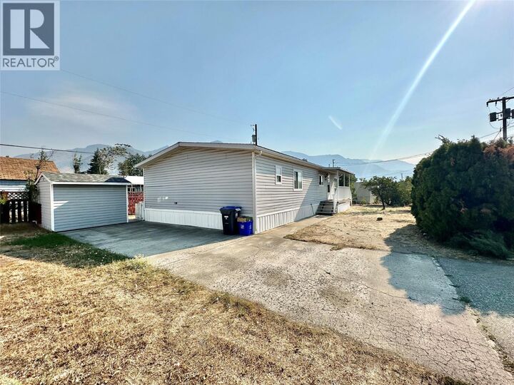 908 Blakeborough Avenue — photo 1