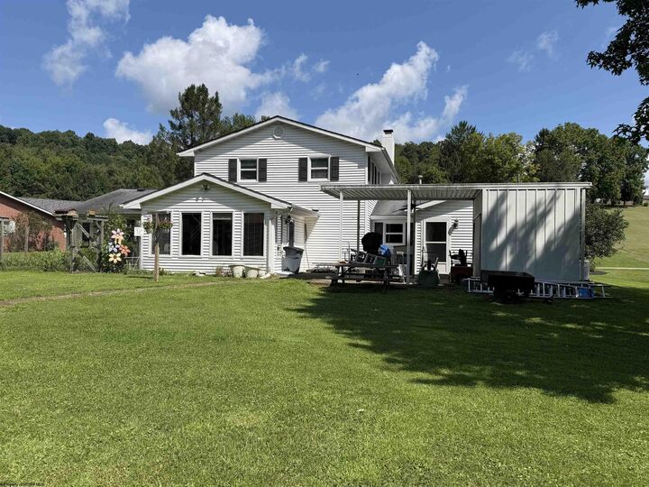 Property Photo: 33 Lincoln Way WV 26201