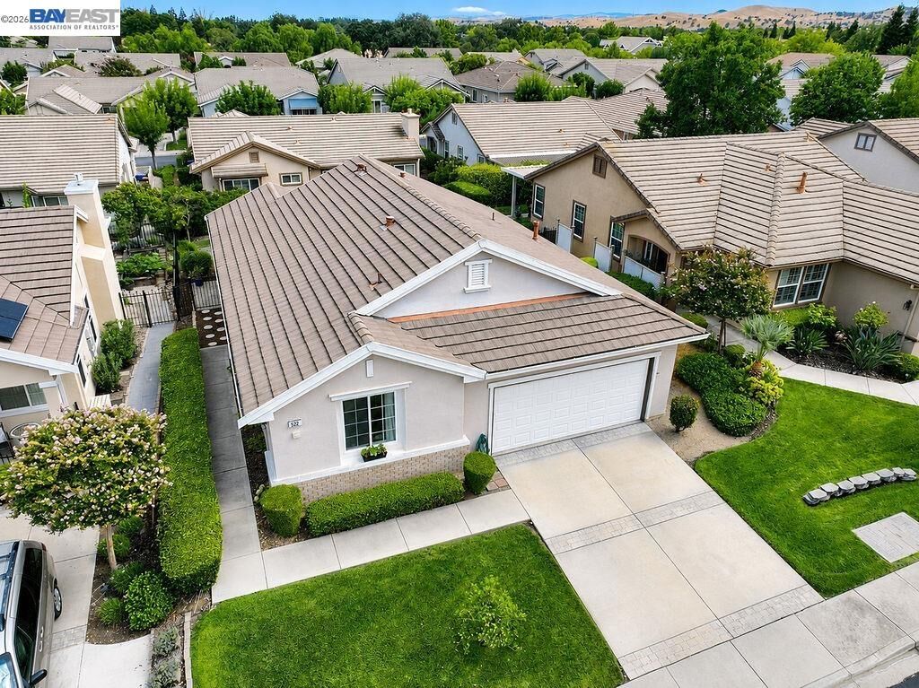 Property Photo:  522 Encore Way  CA 94513 