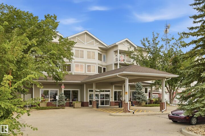 Property Photo:  8802 Southfort Drive 426  AB T8L 4R6 