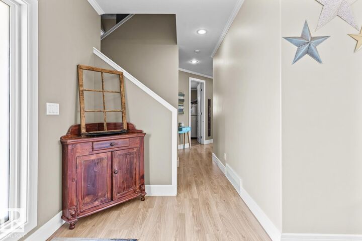 Property Photo: 4614 62 Avenue AB T9M 2B5
