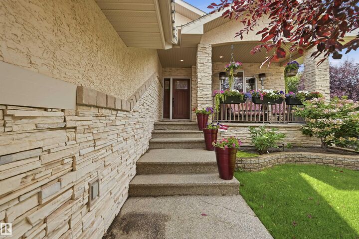 Property Photo: 251 Tory Crescent NW AB T6R 3A5