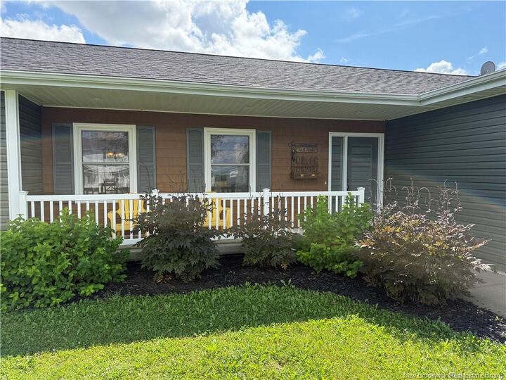 Property Photo:  265 Caswell Street  NB E3Z 1A7 
