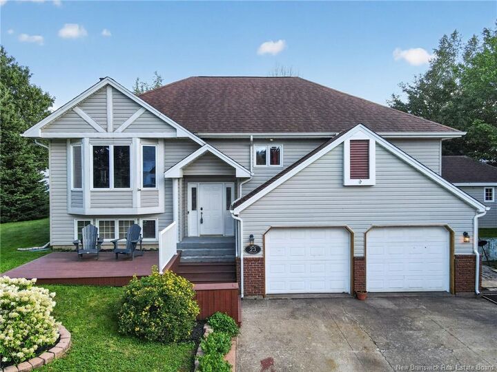 23 Flint Court — photo 1