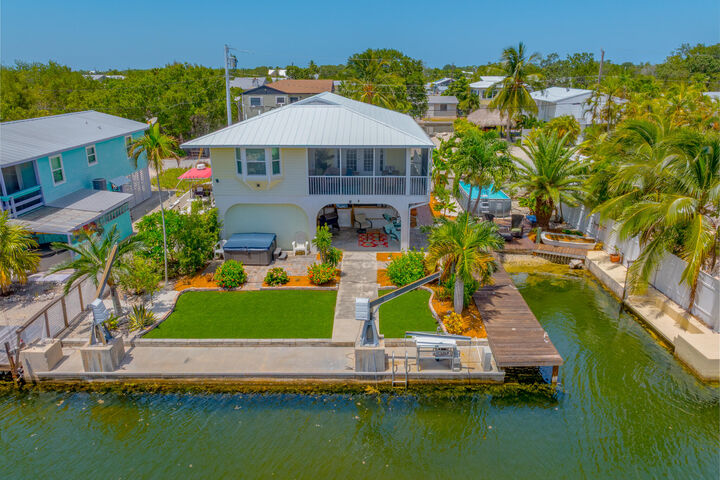 Property Photo: 29038 Violet Drive FL 33043