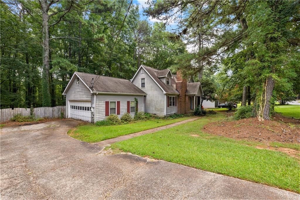 Property Photo: 9330 Hidden Hollow Trail GA 30236