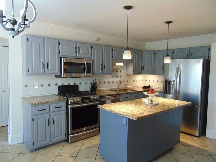 Property Photo:  22 Valley Creek Drive SW  GA 30120 